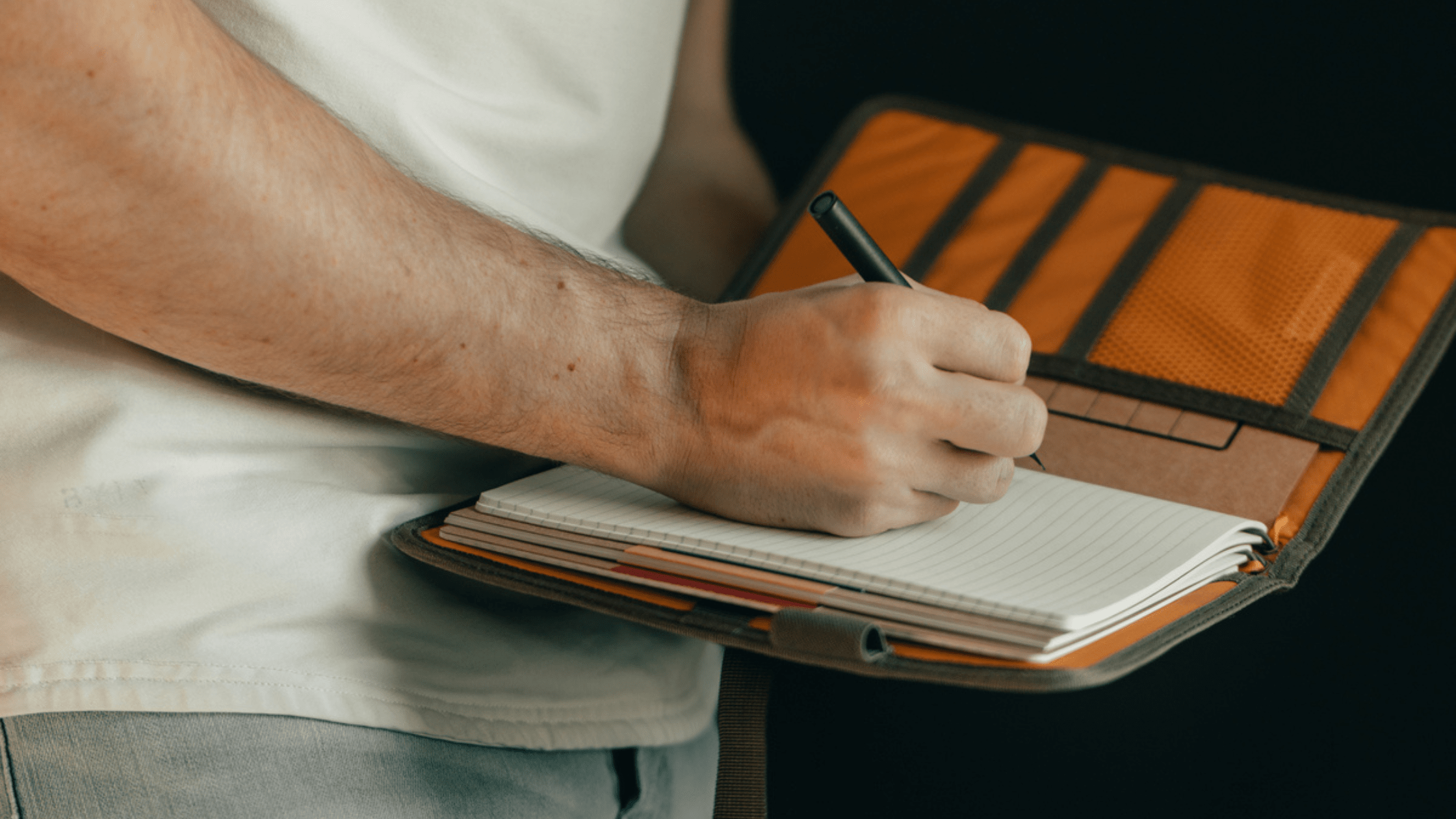 6 Smart Ways To Organize Your Notebooks - LOCHBY