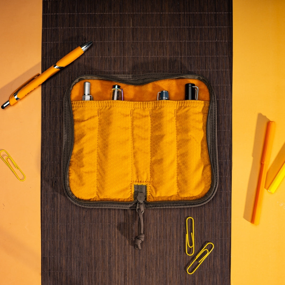 LOCHBY Quattro Pen Pouch V2: Compact Luxury Pen Organizer